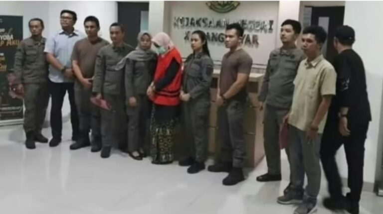 Korupsi Alkes Dinas Kesehatan Karanganyar, 5 Orang Ditetapkan Sebagai Tersangka